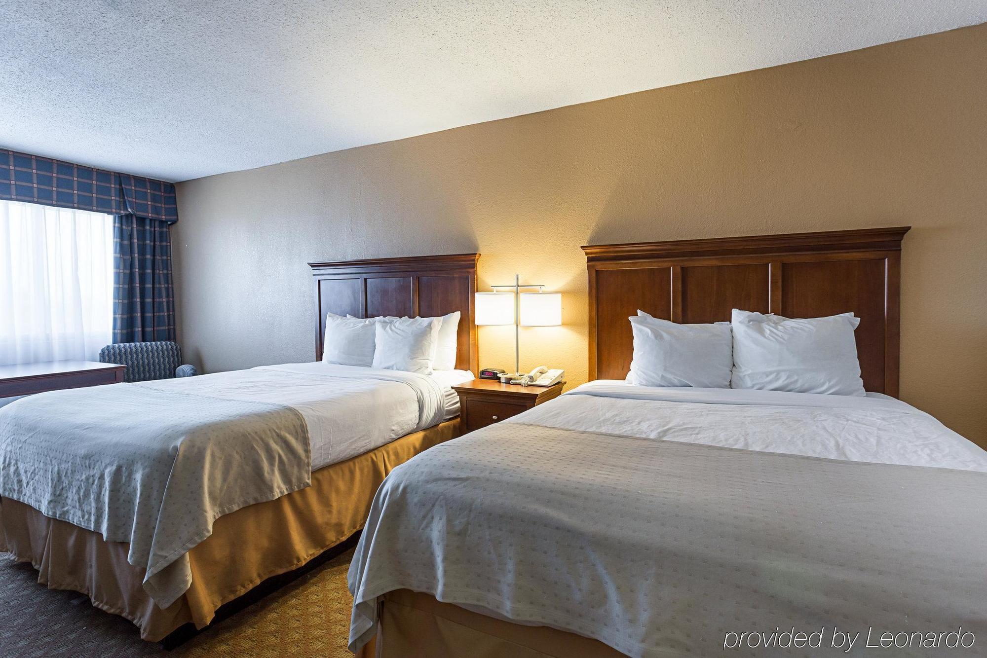 Radisson Hotel West Memphis Exterior photo