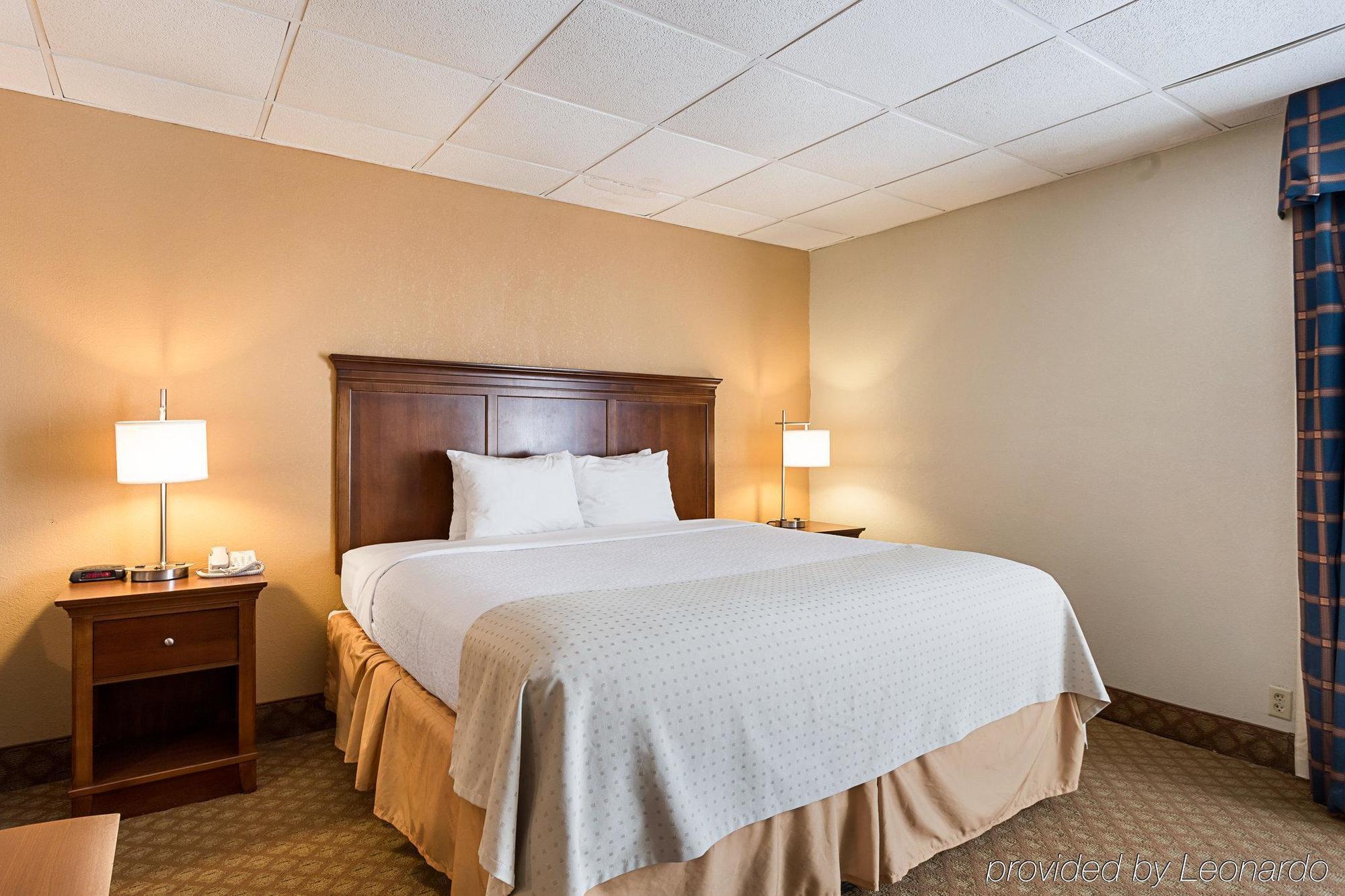 Radisson Hotel West Memphis Exterior photo